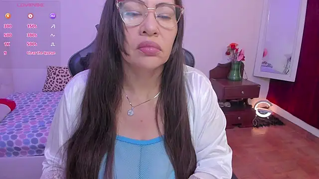 esmeralda milf online show from 10.07.25