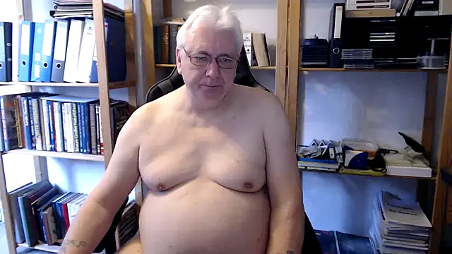 SchwanzhureXXL online show from 03.20.26