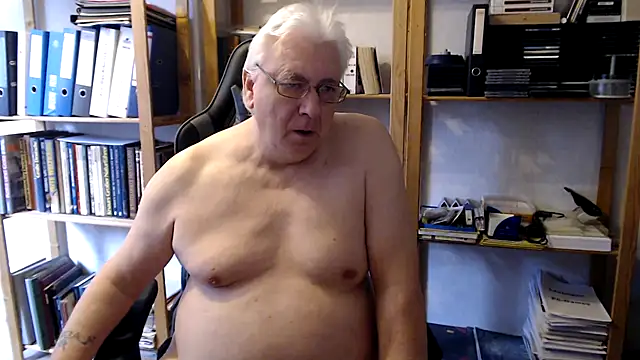 SchwanzhureXXL online show from 03.25.26