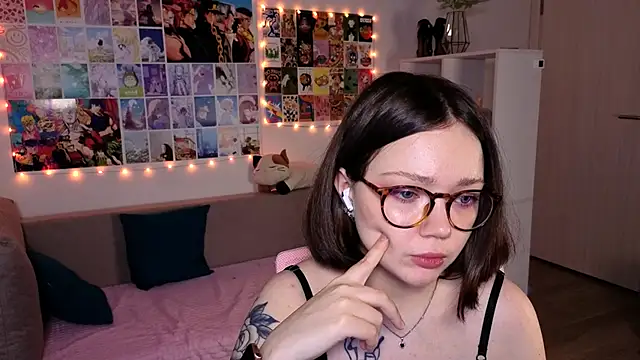 Snapshot of MilenaSaint chatting on 01.29.25 MilenaSaint online show from 01.29.25