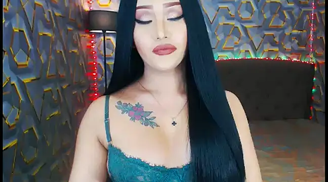 KylieMaxwellCaulfield TS online show from 01.23.25