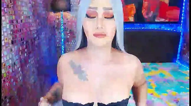 KylieMaxwellCaulfield TS online show from 02.22.25