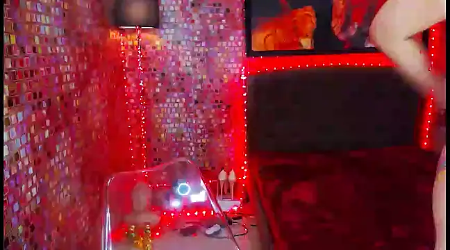 KylieMaxwellCaulfield TS online show from 03.08.25