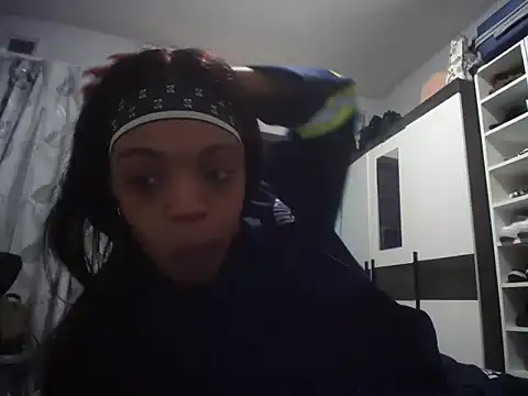 Snapshot of Sexypussyclit chatting on 07.21.26 Sexypussyclit online show from 07.21.26