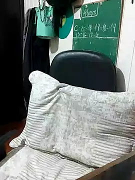 ElfGrey online show from 01.23.25