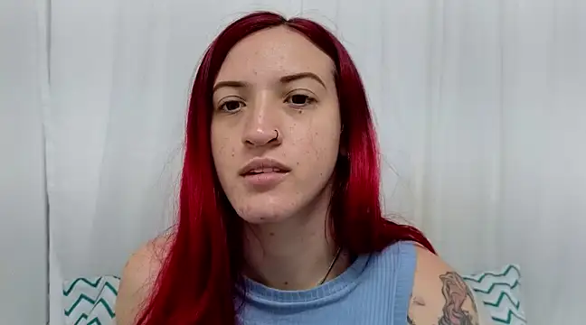 Snapshot of ninaa_fox chatting on 03.13.25 ninaa fox online show from 03.13.25