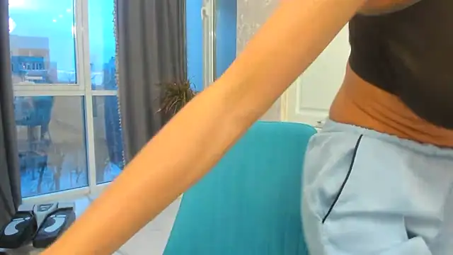 Snapshot of Iris_cherry chatting on 02.21.25 Iris cherry online show from 02.21.25