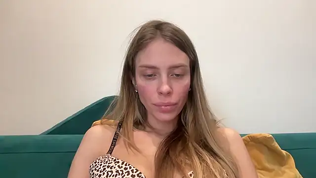 Snapshot of Iris_cherry chatting on 01.15.26 Iris cherry online show from 01.15.26