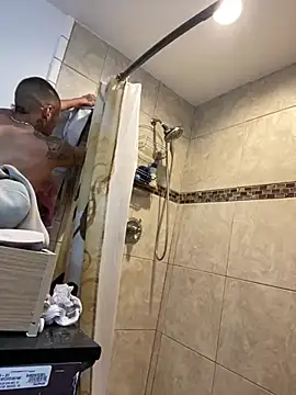 Snapshot of Prettyboiflaco chatting on 02.15.25 Prettyboiflaco online show from 02.15.25