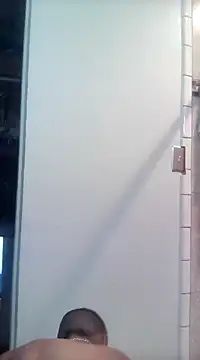 Snapshot of Prettyboiflaco chatting on 02.18.25 Prettyboiflaco online show from 02.18.25