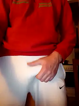 MlodyDres online show from 10.28.25