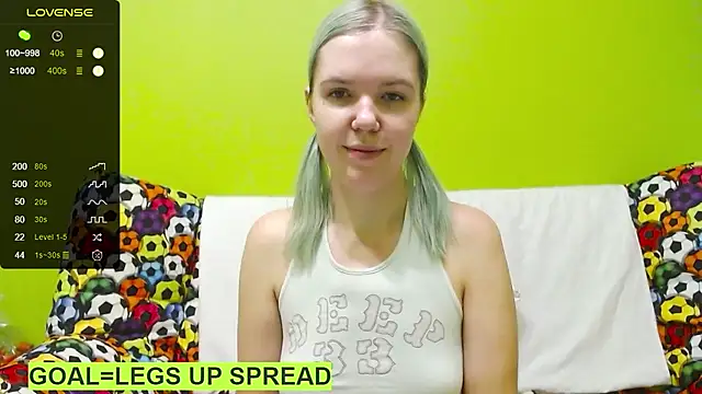 Ultra Meow online show from 02.11.25