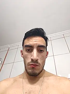 Snapshot of TommyMomentum chatting on 09.15.25 TommyMomentum online show from 09.15.25