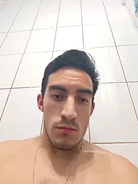 Snapshot of TommyMomentum chatting on 11.14.25 TommyMomentum online show from 11.14.25