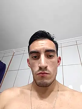 Snapshot of TommyMomentum chatting on 11.21.25 TommyMomentum online show from 11.21.25