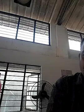 tz143143 online show from 02.27.25