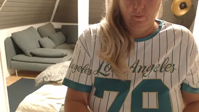 KimMitchelli online show from 11.19.25