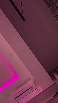 Snapshot of mollyxxx chatting on 04.09.26 mollyxxx online show from 04.09.26