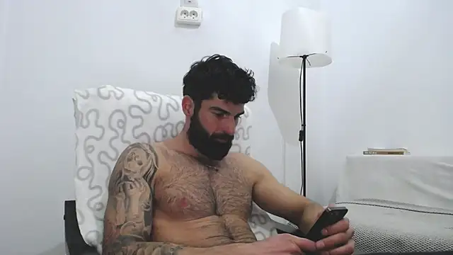 Verycutex online show from 02.22.25