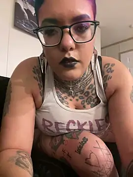 creamfilleddessert online show from 04.04.26