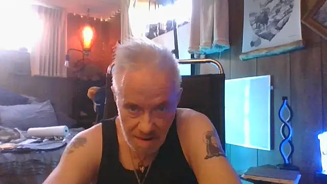 Makowboy online show from 02.19.26