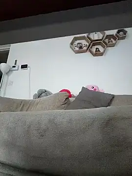 Bigcock18100 online show from 03.28.26