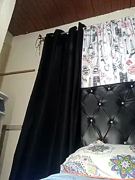 NIKOLE1301 online show from 02.08.25