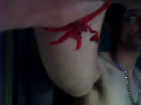 Snapshot of yourboysexy19 chatting on 10.29.25 yourboysexy19 online show from 10.29.25