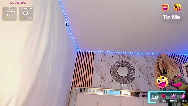 Snapshot of Oriana_Davis1 chatting on 02.27.26 Oriana Davis1 online show from 02.27.26