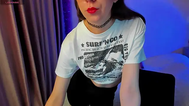 CurlySteph online show from 10.05.25