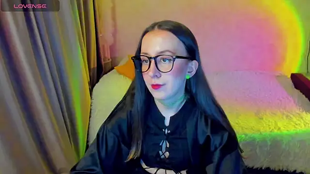 CurlySteph online show from 03.28.26