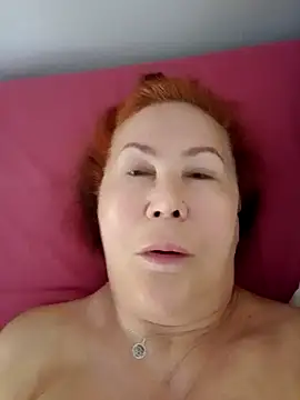 Hottie-Mom online show from 10.20.25