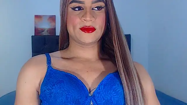 Snapshot of Valenntyna chatting on 09.18.25 Valenntyna online show from 09.18.25
