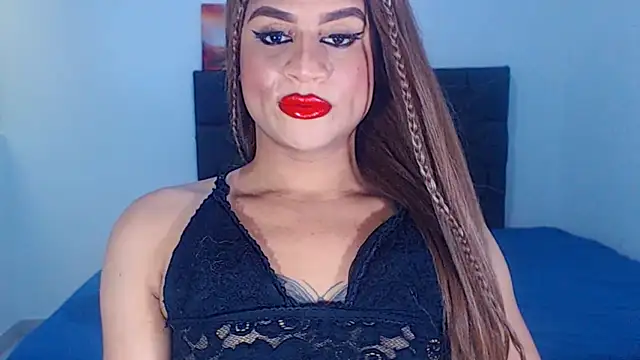 Snapshot of Valenntyna chatting on 10.07.25 Valenntyna online show from 10.07.25