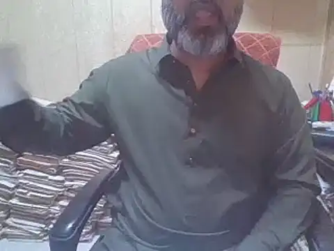 hairymaster95 online show from 10.24.25