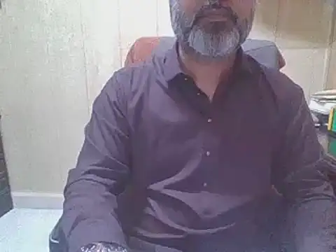 Snapshot of hairymaster95 chatting on 04.27.26 hairymaster95 online show from 04.27.26
