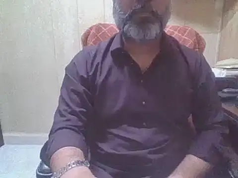 Snapshot of hairymaster95 chatting on 07.11.26 hairymaster95 online show from 07.11.26