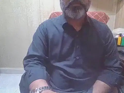 Snapshot of hairymaster95 chatting on 07.17.26 hairymaster95 online show from 07.17.26