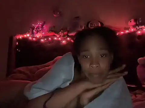 Cum2Charm online show from 10.12.25