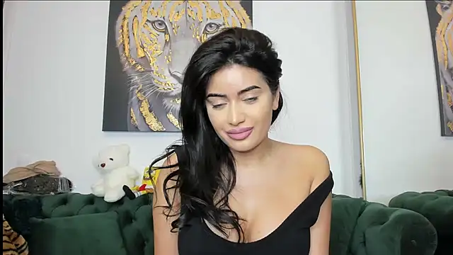 AnnaKarin online show from 02.24.25