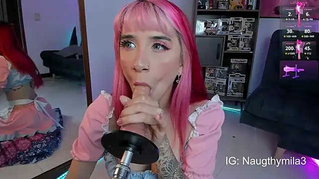 Snapshot of Sky_dominika_ chatting on 09.10.25 Sky dominika online show from 09.10.25