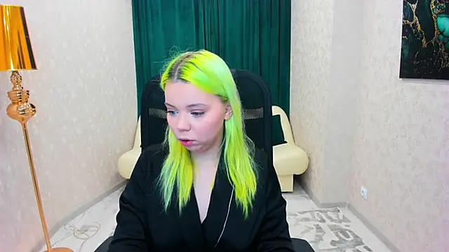 Snapshot of EnergyBunny_1 chatting on 02.22.25 EnergyBunny 1 online show from 02.22.25
