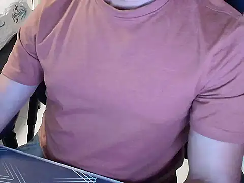 Snapshot of ankitfway chatting on 05.27.26 ankitfway online show from 05.27.26