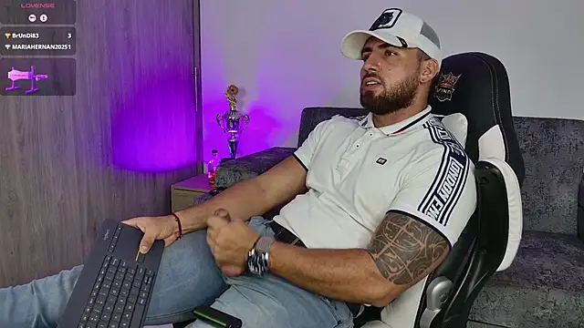 Snapshot of mr_david_cox chatting on 02.09.25 mr david cox online show from 02.09.25