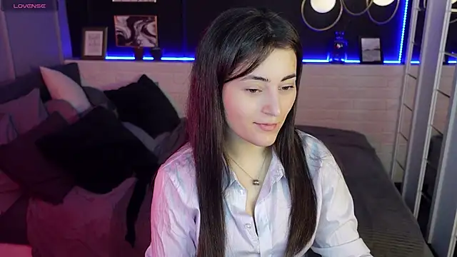 KylieMellow online show from 02.28.25