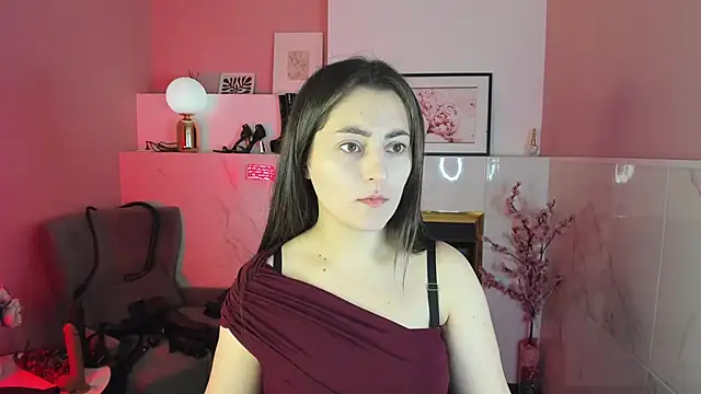 KylieMellow online show from 10.08.25