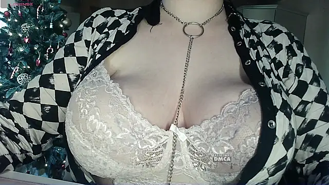 Snapshot of Mrs_Dream chatting on 07.11.26 Mrs Dream online show from 07.11.26