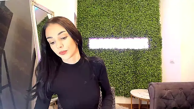 Snapshot of realhotfallingdevil chatting on 01.23.25 realhotfallingdevil online show from 01.23.25