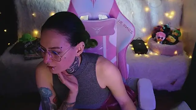 Ginger Stay online show from 04.06.26