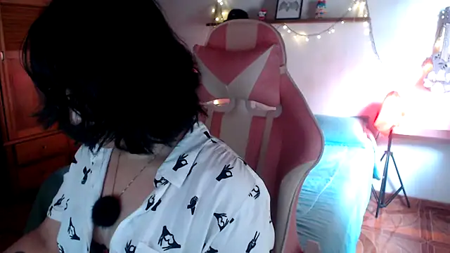 Snapshot of venus_666 chatting on 07.04.26 venus 666 online show from 07.04.26
